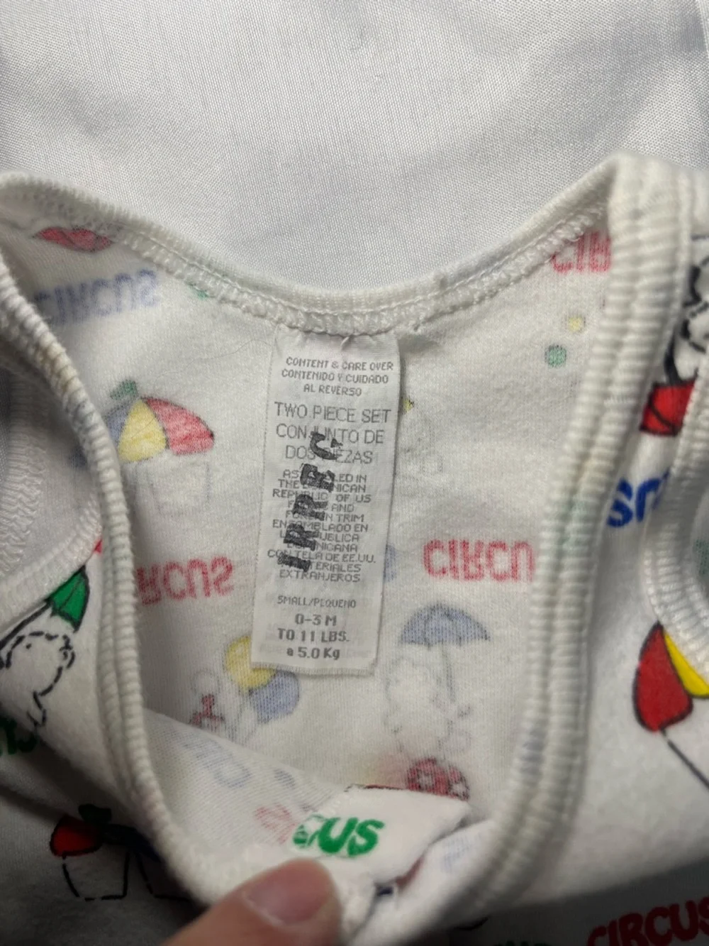 Vintage Carter’s Baby Romper 0-3M Circus‎ Bear Balloons 90s One Piece Outfit